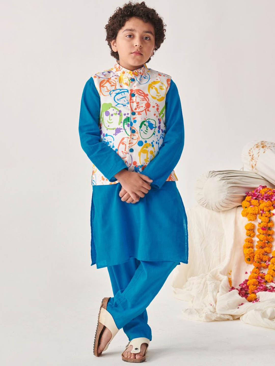 

pspeaches Boys Regular Kurta with Pyjamas & Jacket, Blue