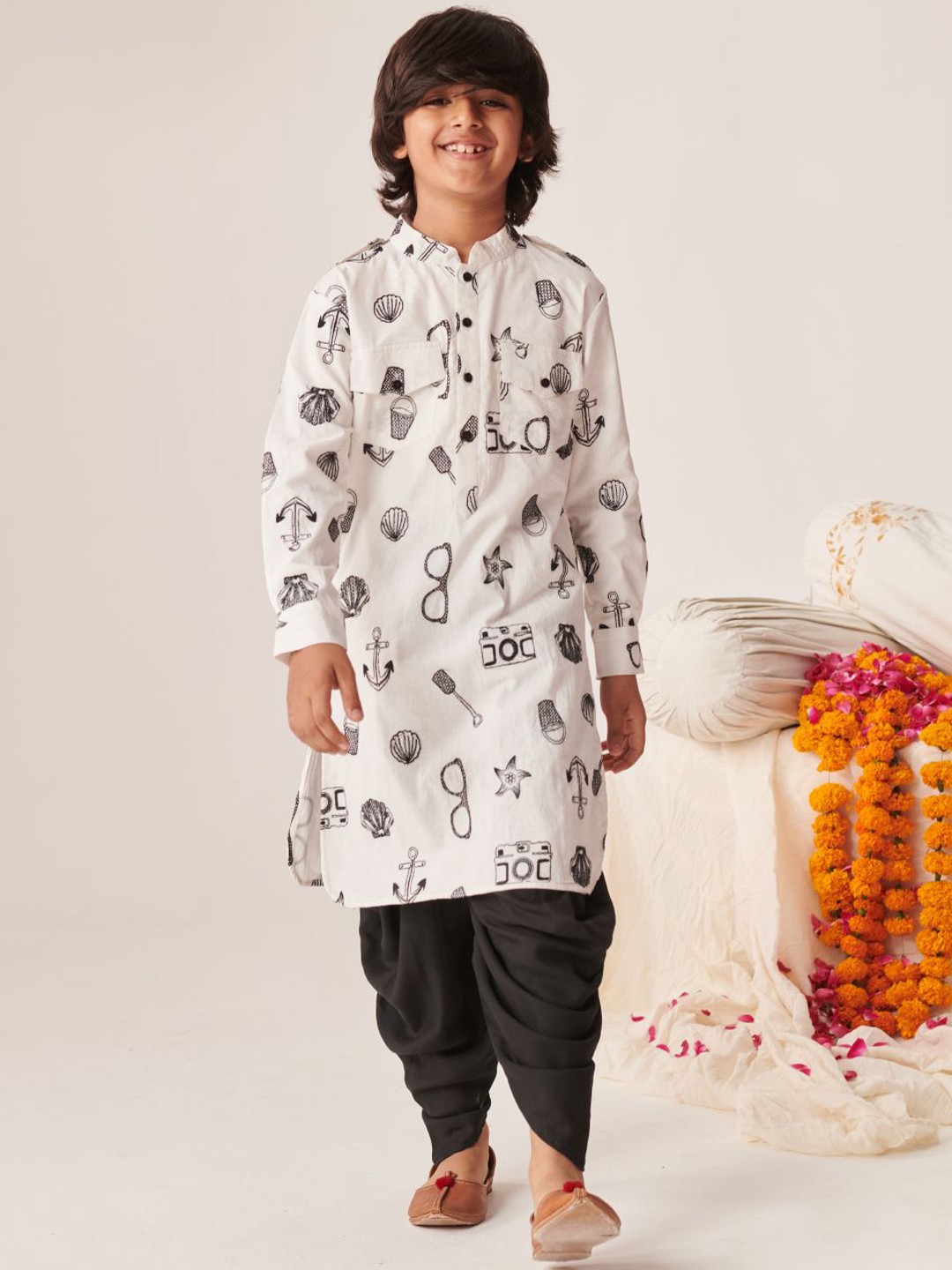 

pspeaches Boys Printed Regular Kurta with Dhoti Pants, White