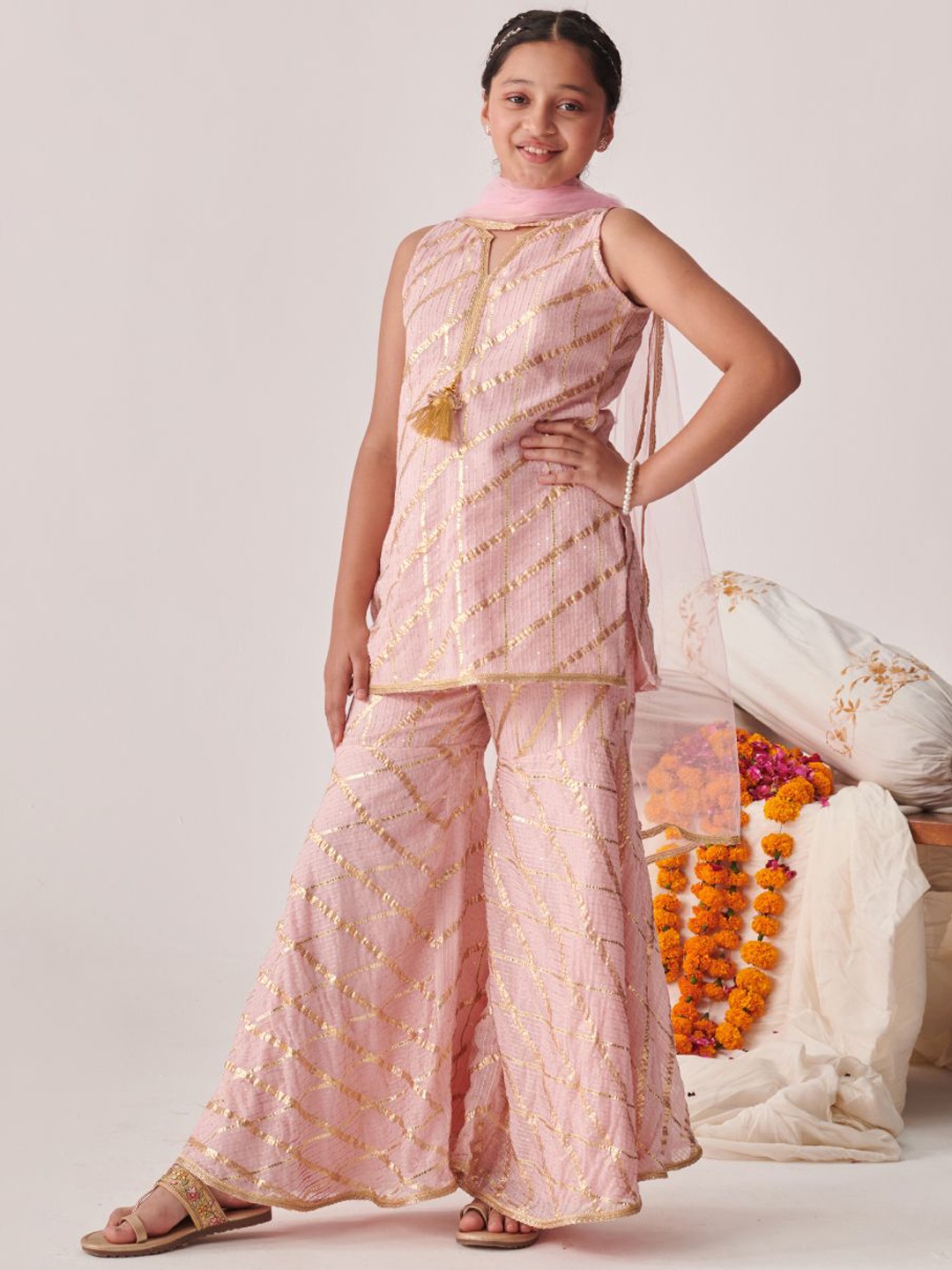 

pspeaches Girls Printed Angrakha Kurta with Sharara & With Dupatta, Pink