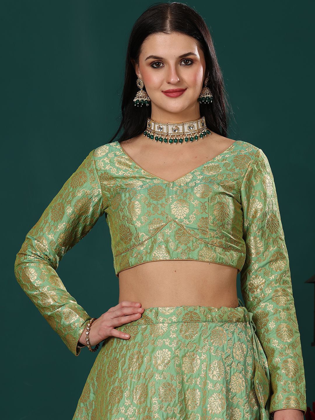

Ethnovog V-Neck Readymade Saree Blouse, Green