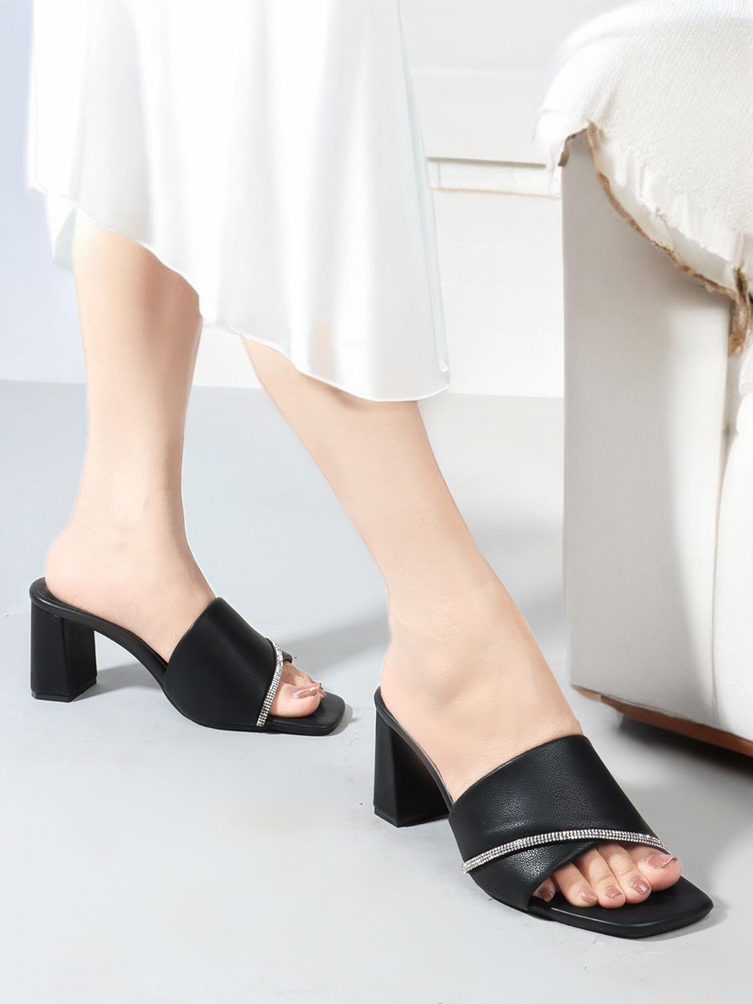 

Carlton London Embellished Block Heel Sandals, Black