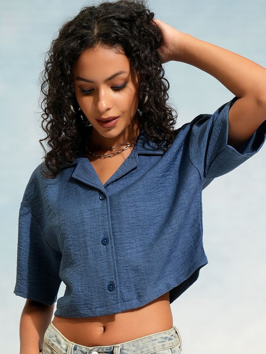 

ESPYR By Tokyo Talkies Women Solid Casual Holiday Crop Shirt, Blue