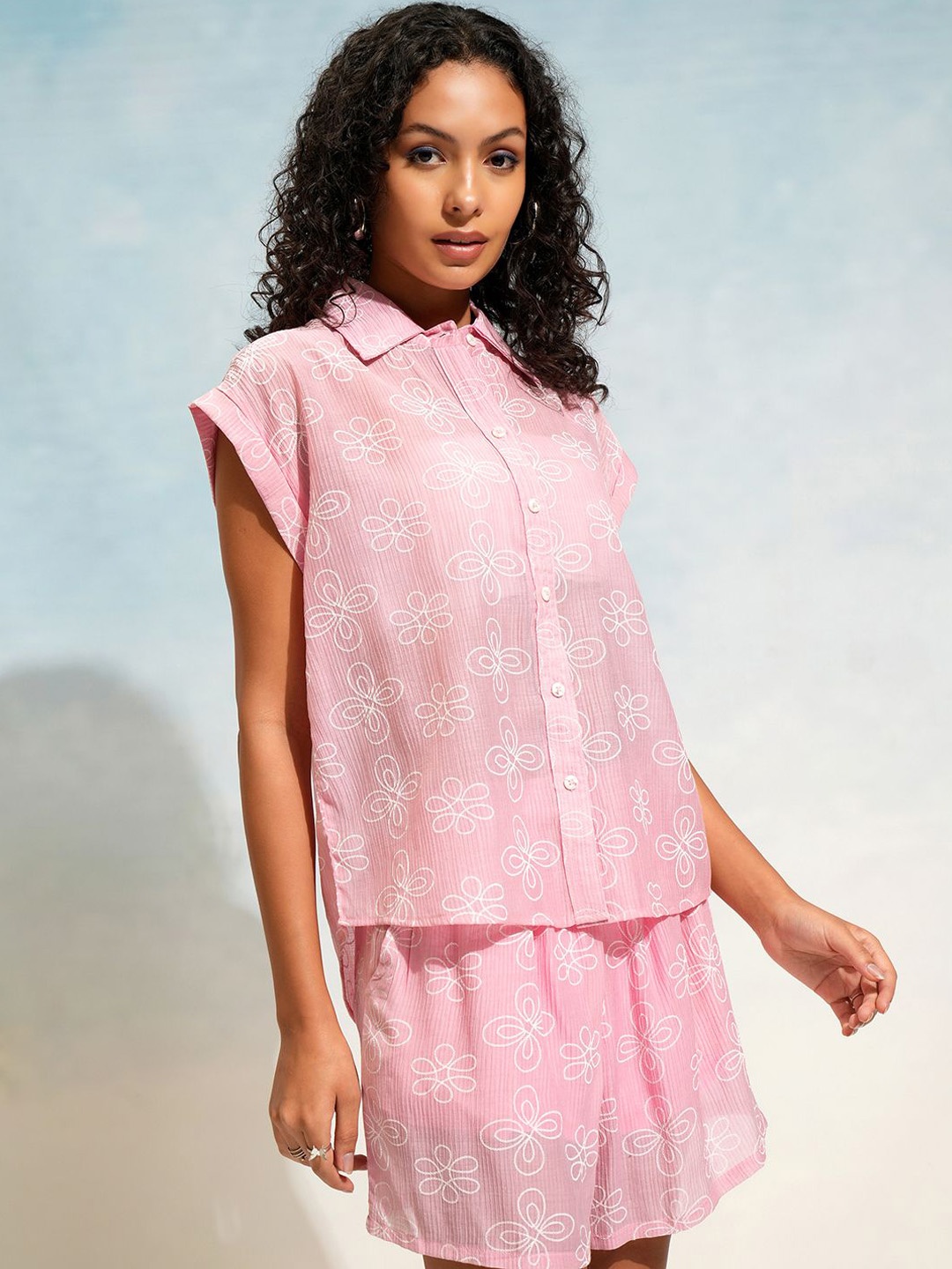 Tokyo Talkies Printed Relaxed-Fit Shirt & Shorts Co-Ords, Pink