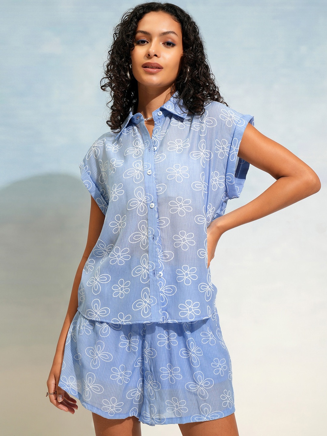 

Tokyo Talkies Floral Printed Shirt With Shorts Co-Ords, Blue