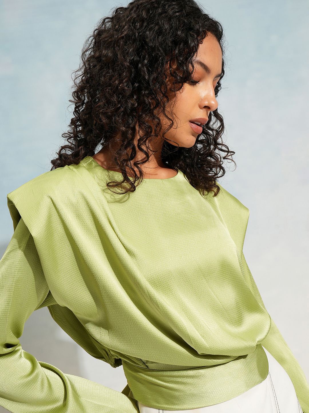 

CHIC BY TOKYO TALKIES Solid Waist Tie-Ups Top, Green