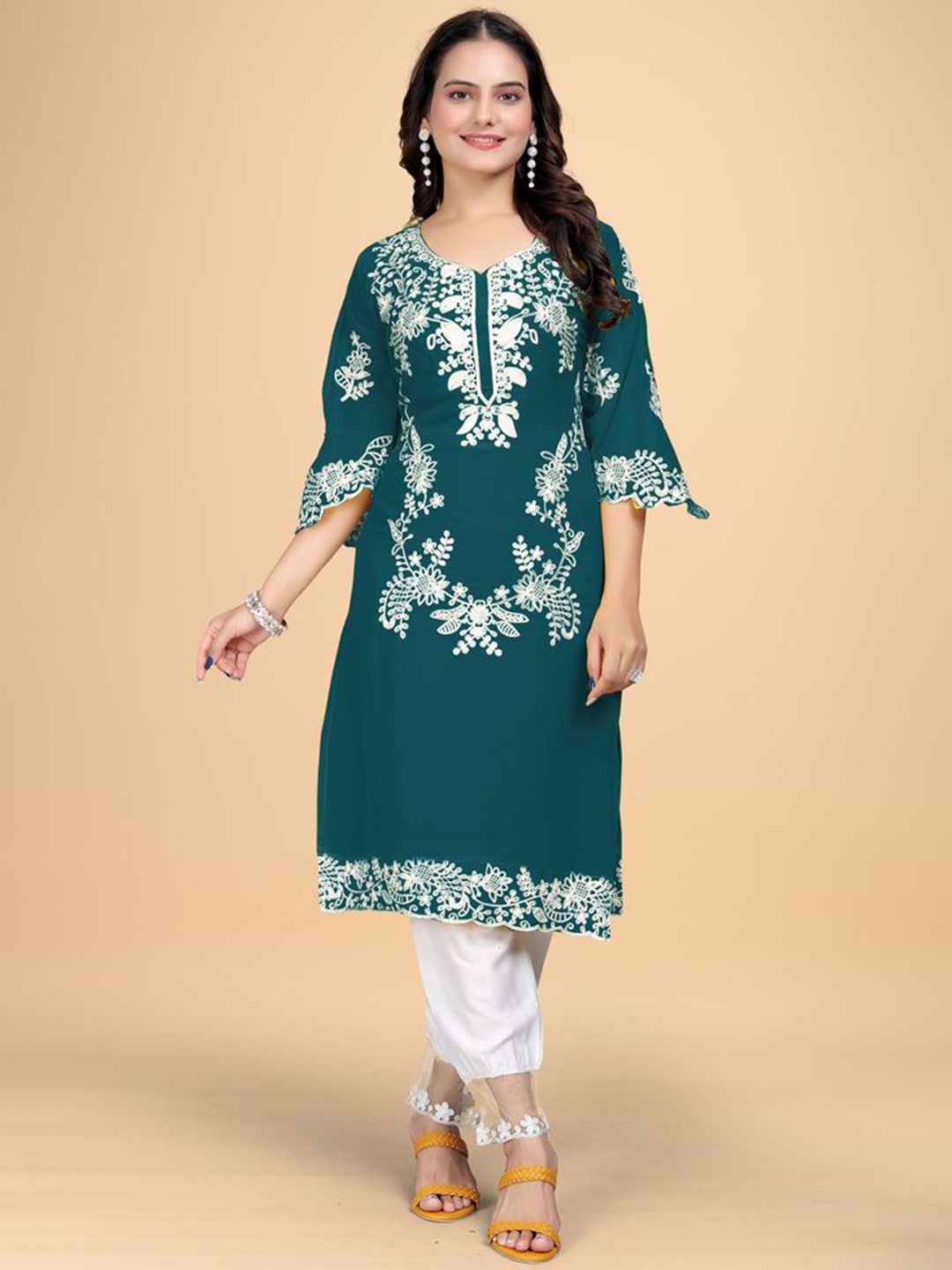 Fashion FRICKS Women Embroidered Regular Kurta with Trousers, Turquoise blue
