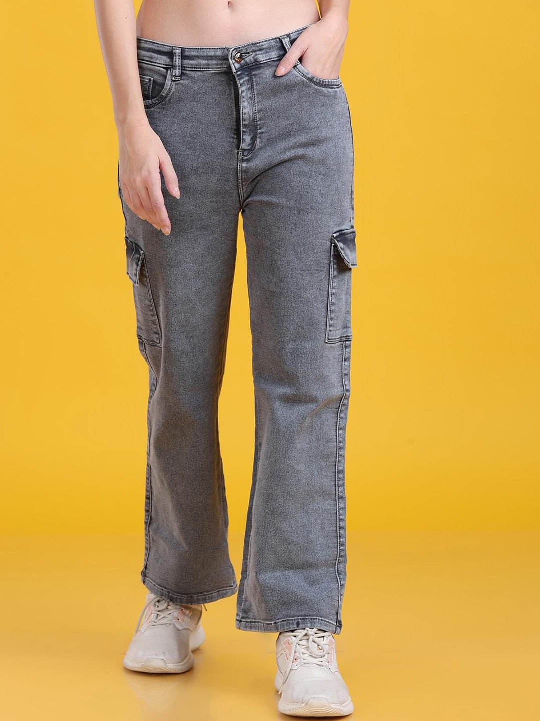 

The Dance Bible Women Straight Fit Heavy Fade Stretchable Cotton Cargo Jeans, Grey