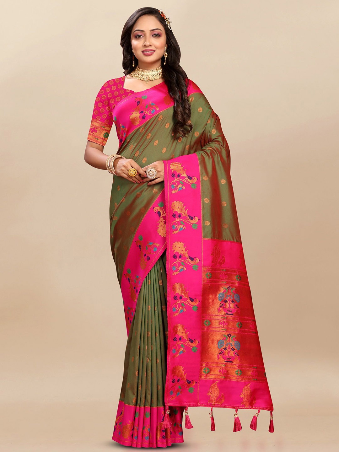 

Divyadham Textiles Woven Design Zari Pure Silk Paithani Saree, Green