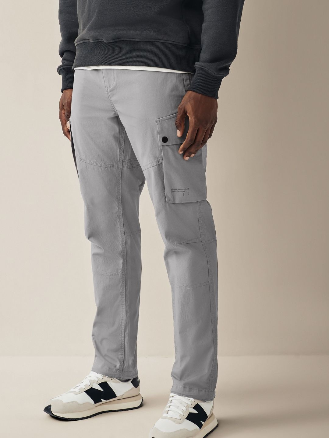 

NEXT Men Mid-Rise Regular Trousers, Grey
