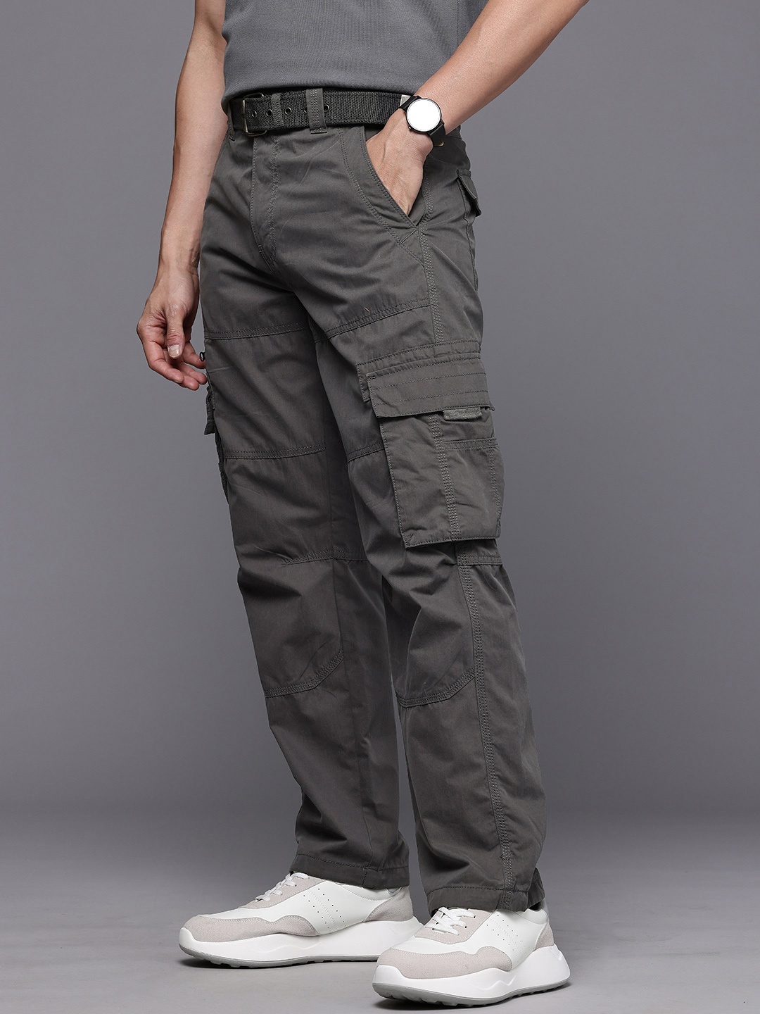 

NEXT Men Relaxed Fit Cargos Trousers Comes With A Belt, Grey