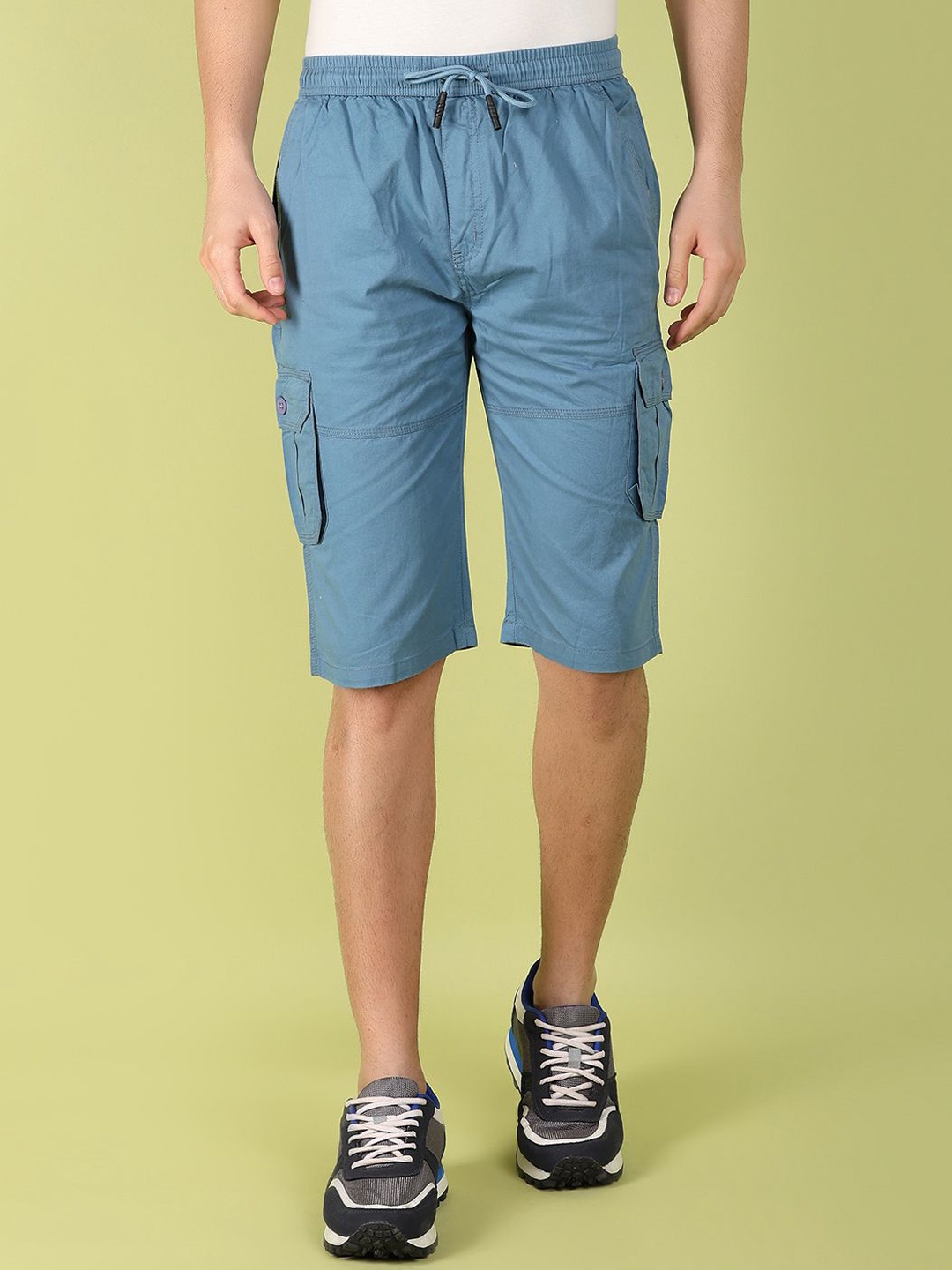 V-Mart Men Cargo Shorts, Green