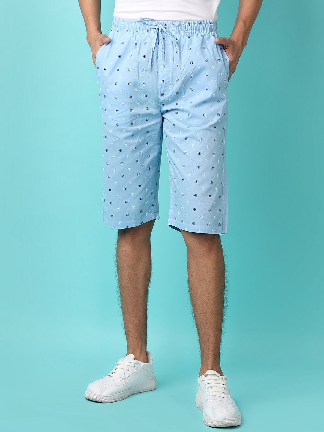 

V-Mart Men Printed Shorts, Blue