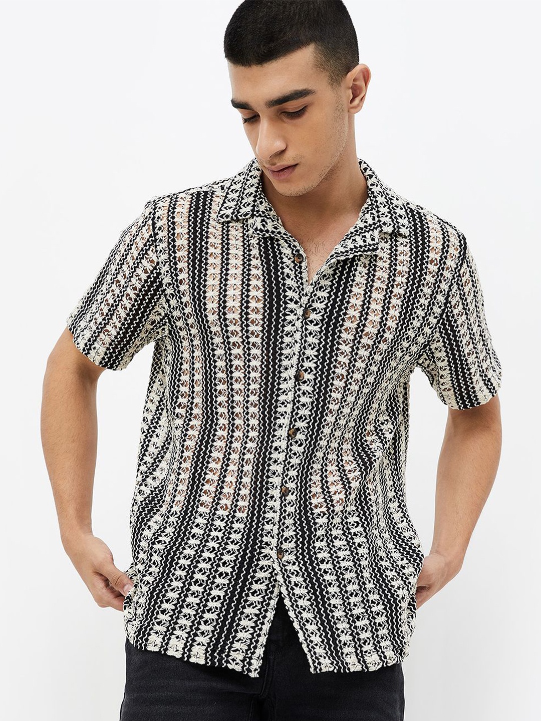 

Forca by Lifestyle Men Opaque Printed Casual Shirt, Black