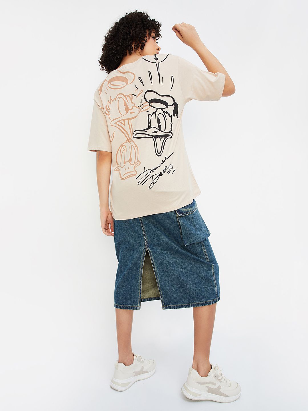 

MAX URB_N Women Donald Duck Printed T-shirt, Beige