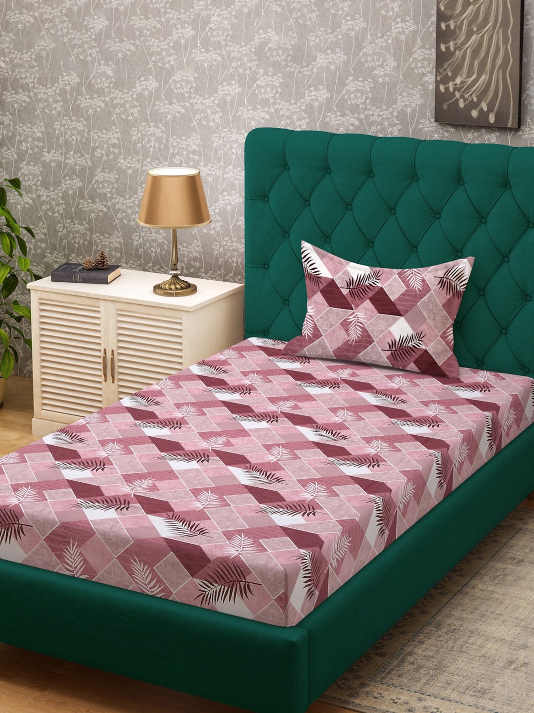 

KLOTTHE Purple Floral Printed Pure Cotton 400 TC Single Bedsheet With Pillow Cover