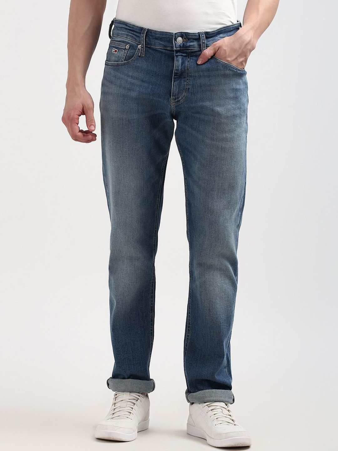 

Tommy Hilfiger Men Straight Fit Low Distress Light Fade Stretchable Jeans, Blue
