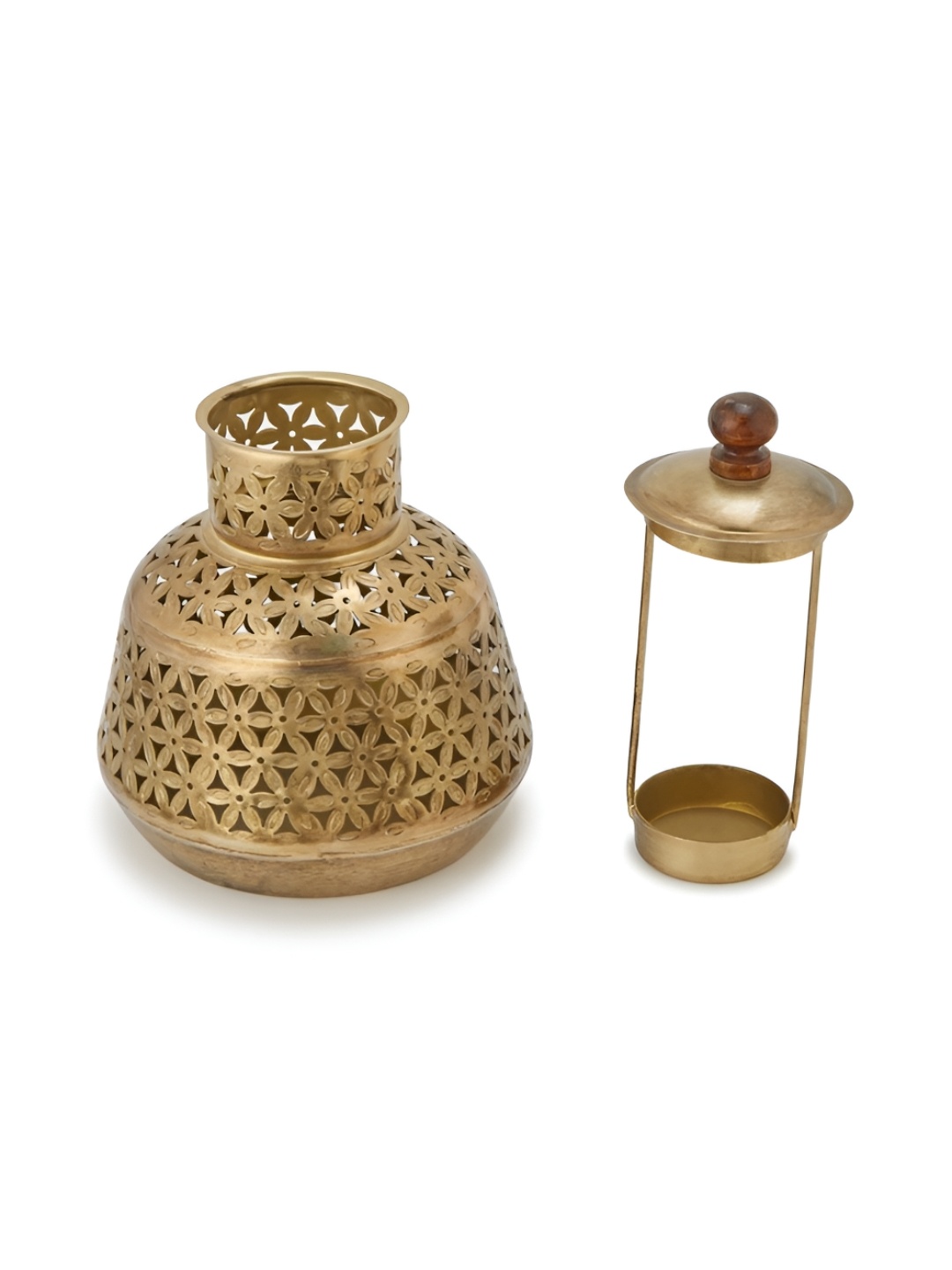 

Fabindia Bronze-Toned Candle Holder