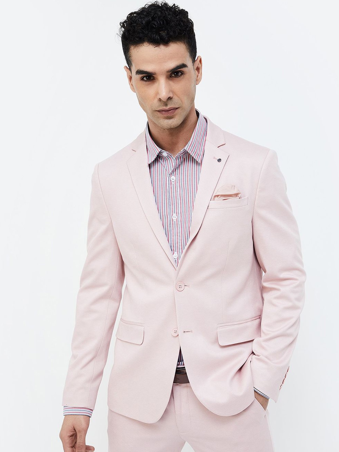 

CODE by Lifestyle Men Super Slim-Fit Single-Breasted Formal Blazer, Pink