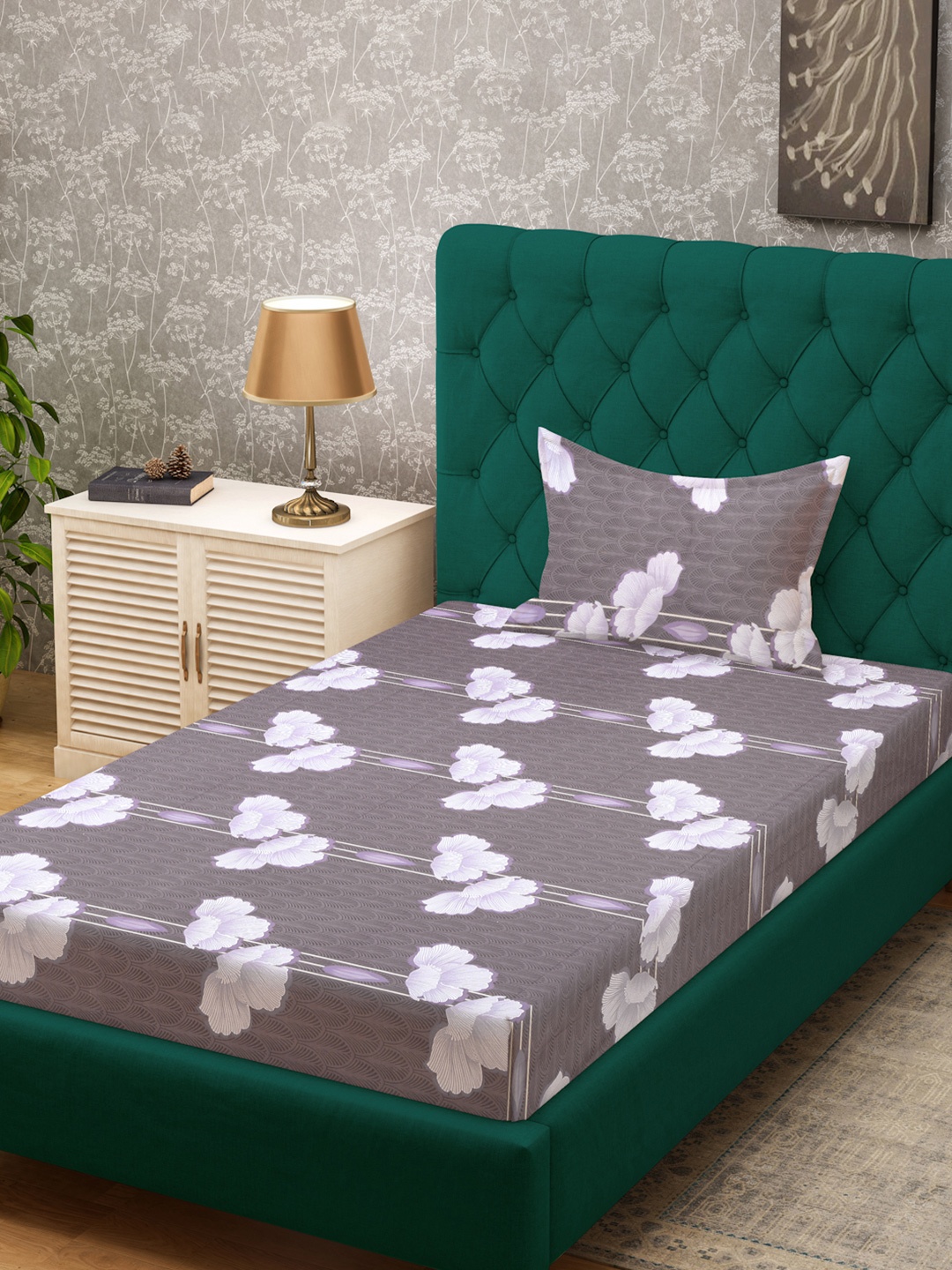 

KLOTTHE Brown Floral Printed Pure Cotton Fitted 400 TC Single Bedsheet With Pillow Cover