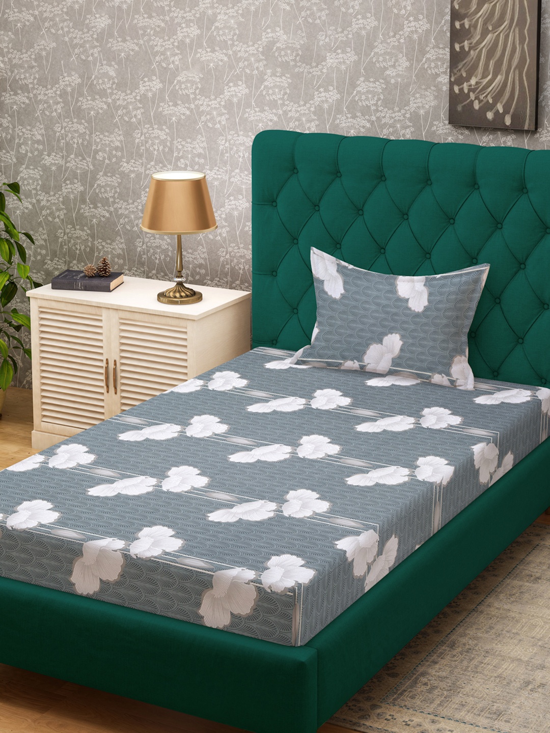 

KLOTTHE Grey Floral Printed Pure Cotton Fitted 400 TC Single Bedsheet With Pillow Cover