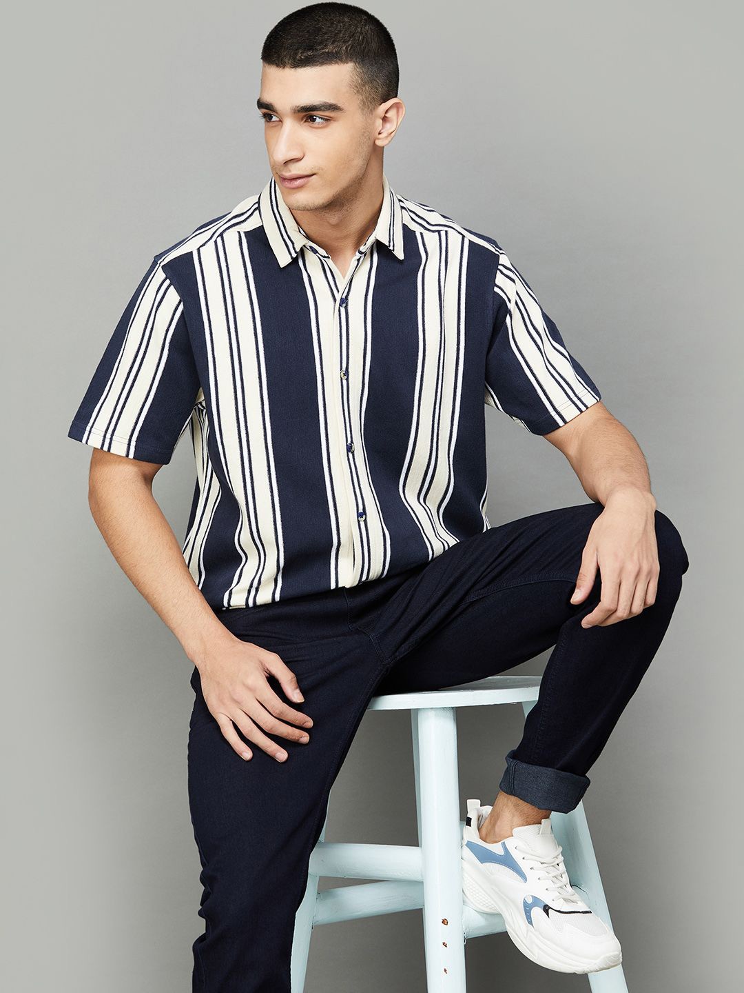 

Fame Forever by Lifestyle Men Opaque Striped Casual Shirt, Blue