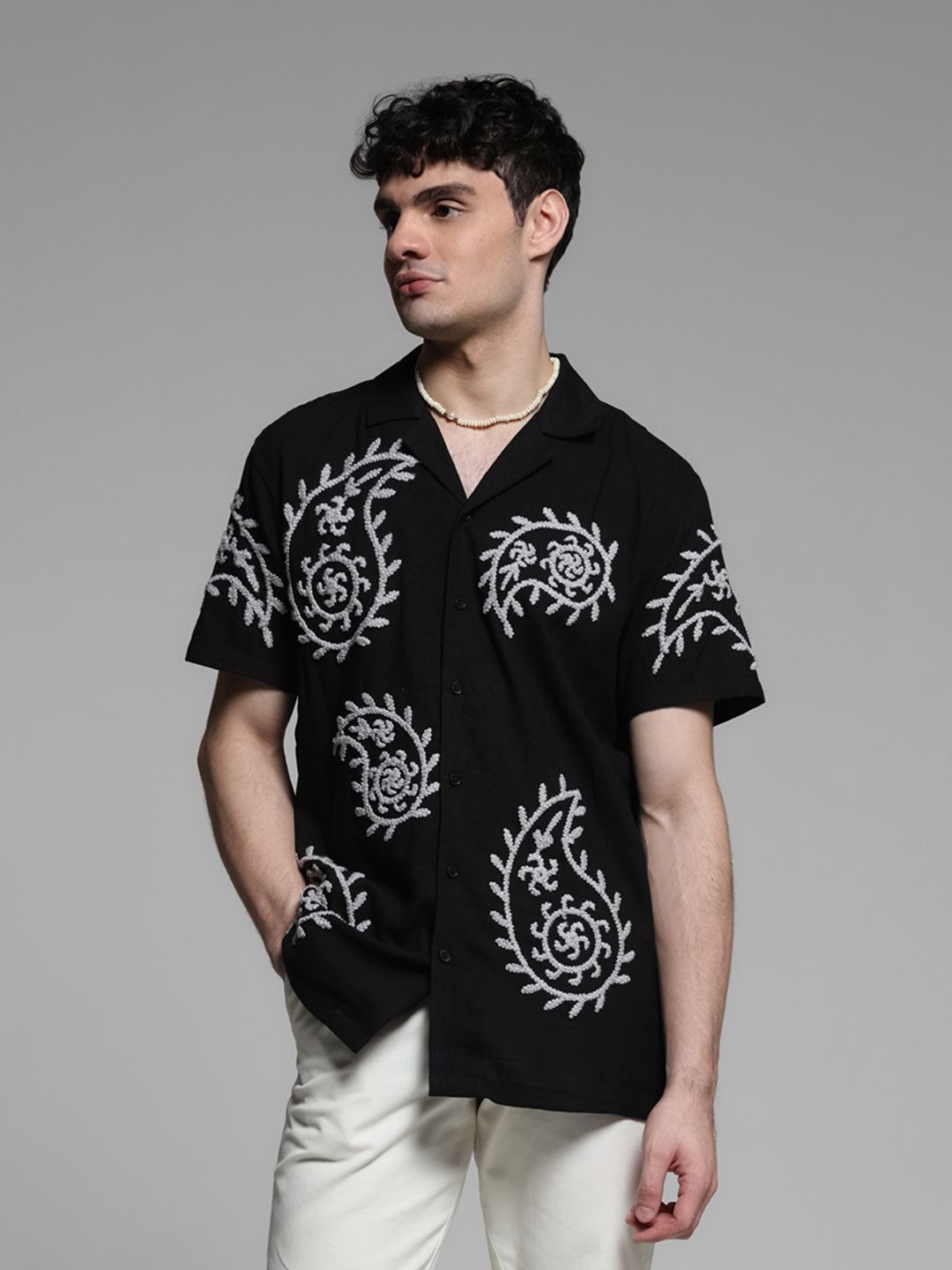 

Jack & Jones Men Floral Opaque Printed Casual Shirt, Black
