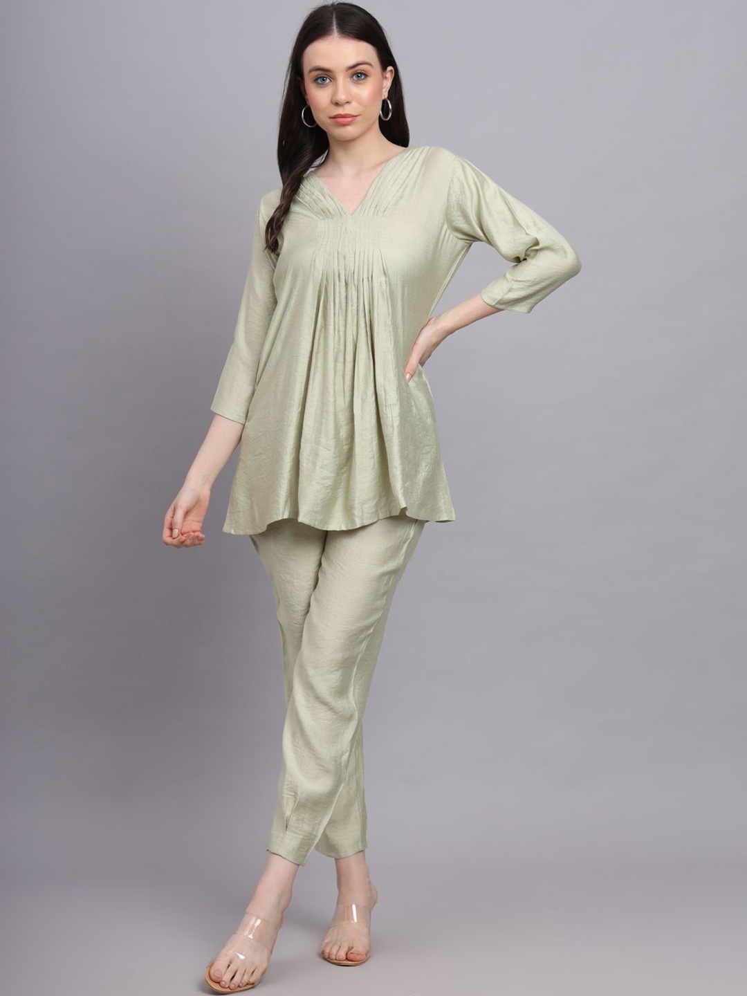 Suktam Trendz Three Fourth Top & Trouser Co-Ord Set, Green