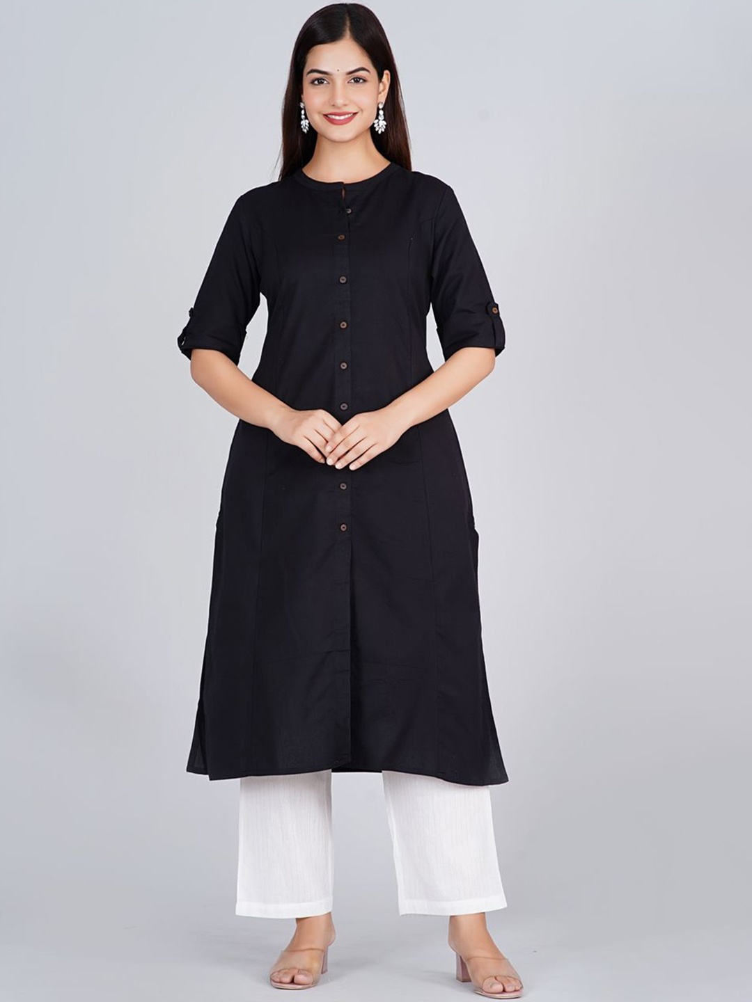 

Neemiya Women Kurta, Black