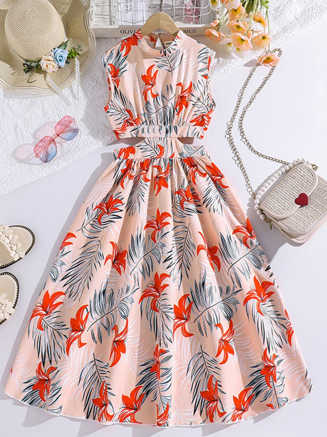 

INCLUD Floral Print Maxi Dress, Red