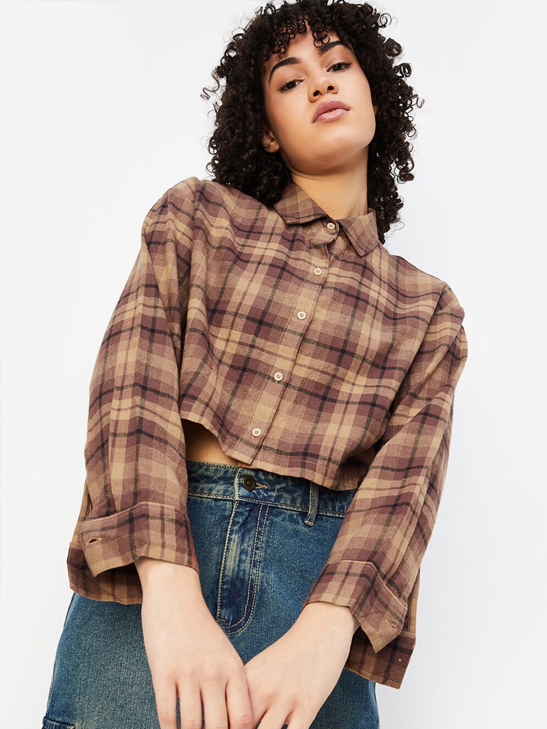 

MAX ALAYA F x URB_N Women Checked Yarn Dyed Crop Shirt, Brown