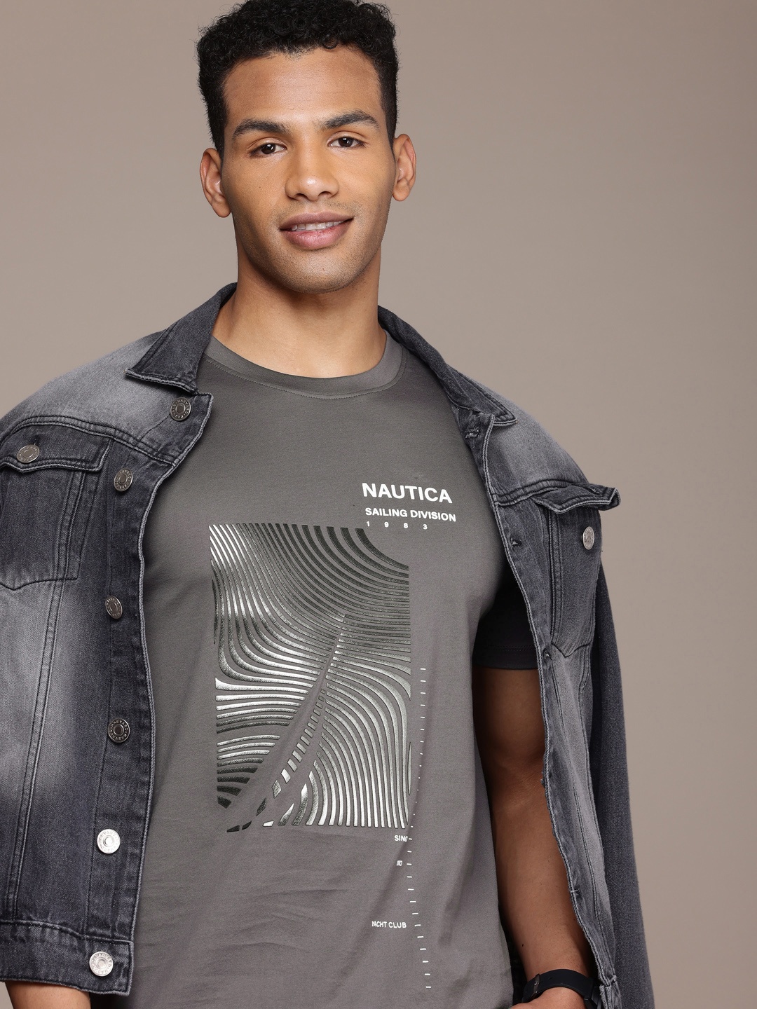 

Nautica Graphic Rubber Printed Pure Cotton T-shirt, Grey