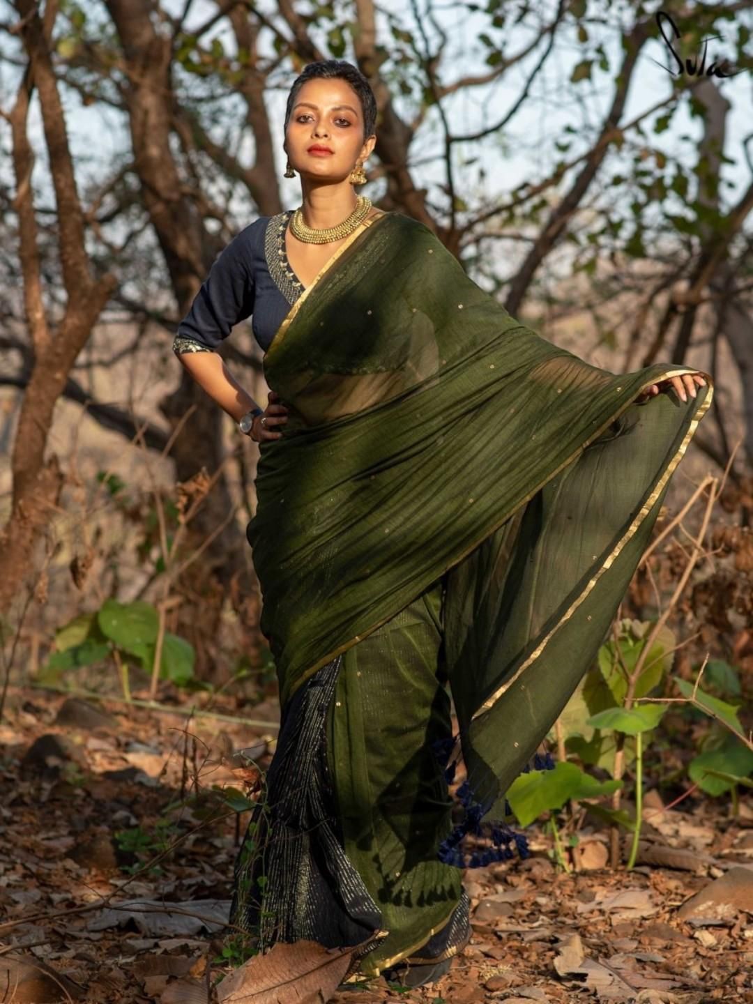 

Suta Striped Zari Pure Cotton Saree, Green