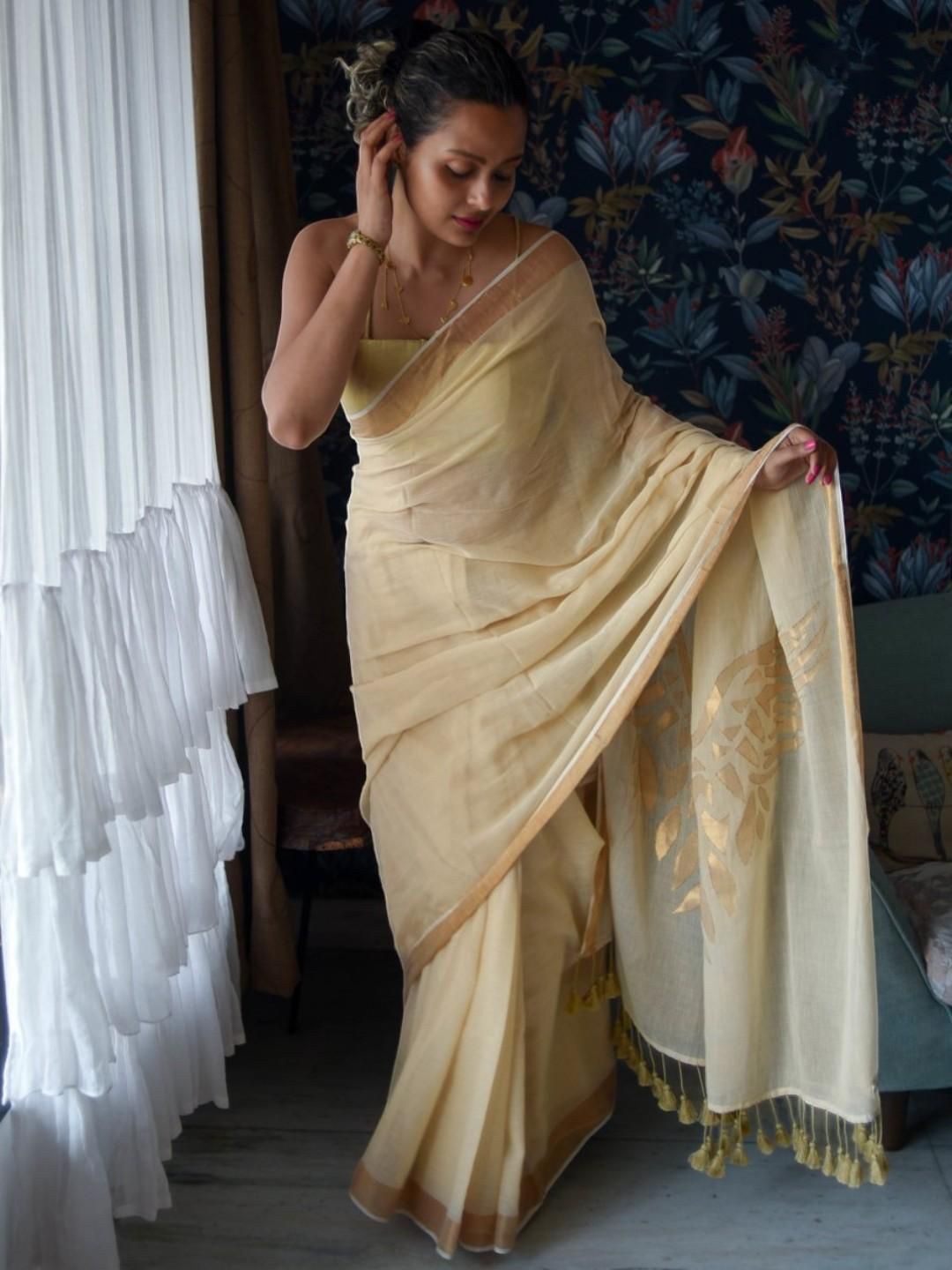 

Suta Woven Design Zari Pure Cotton Saree, Beige