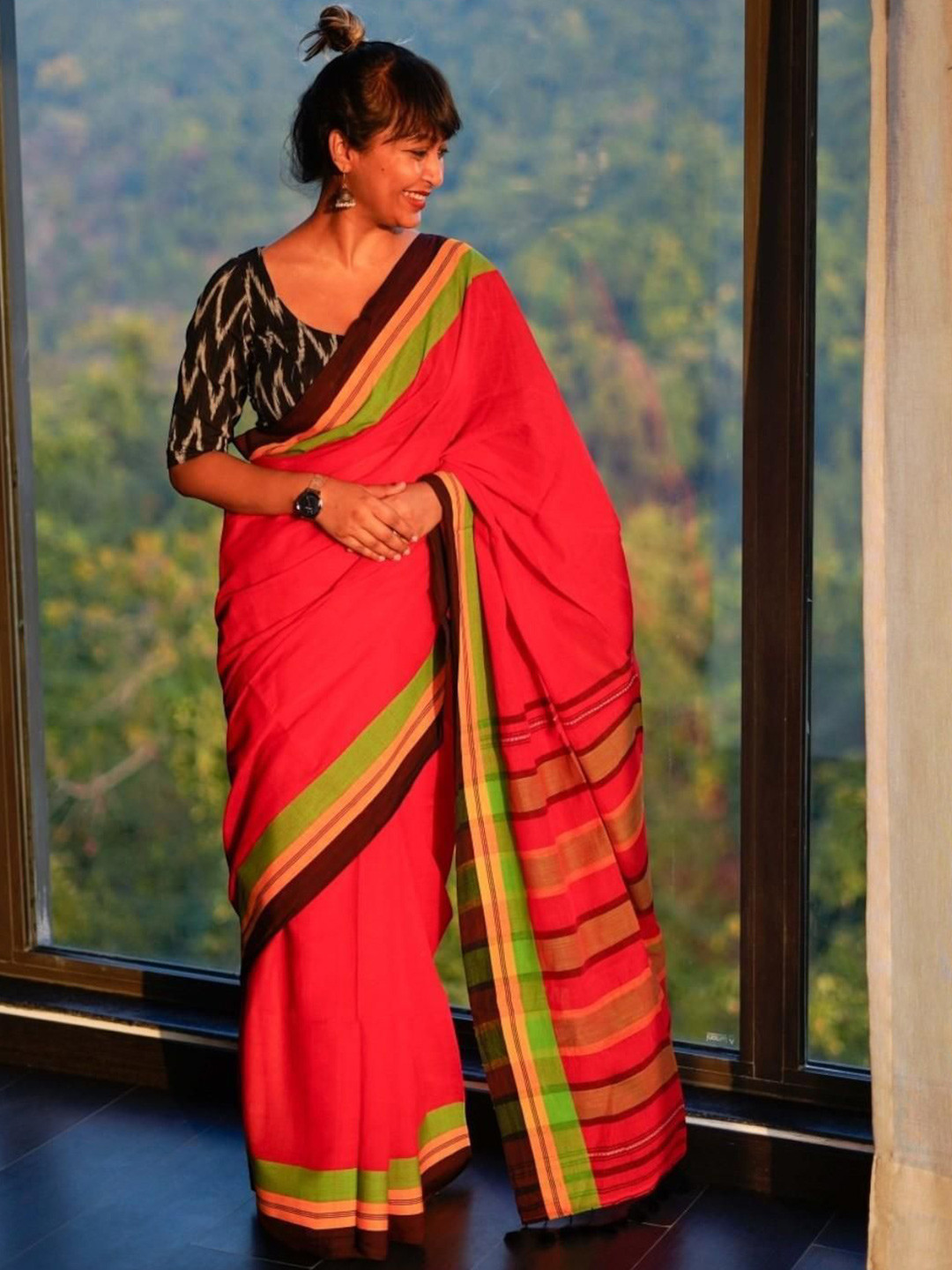 

Suta Pure Cotton Saree, Red