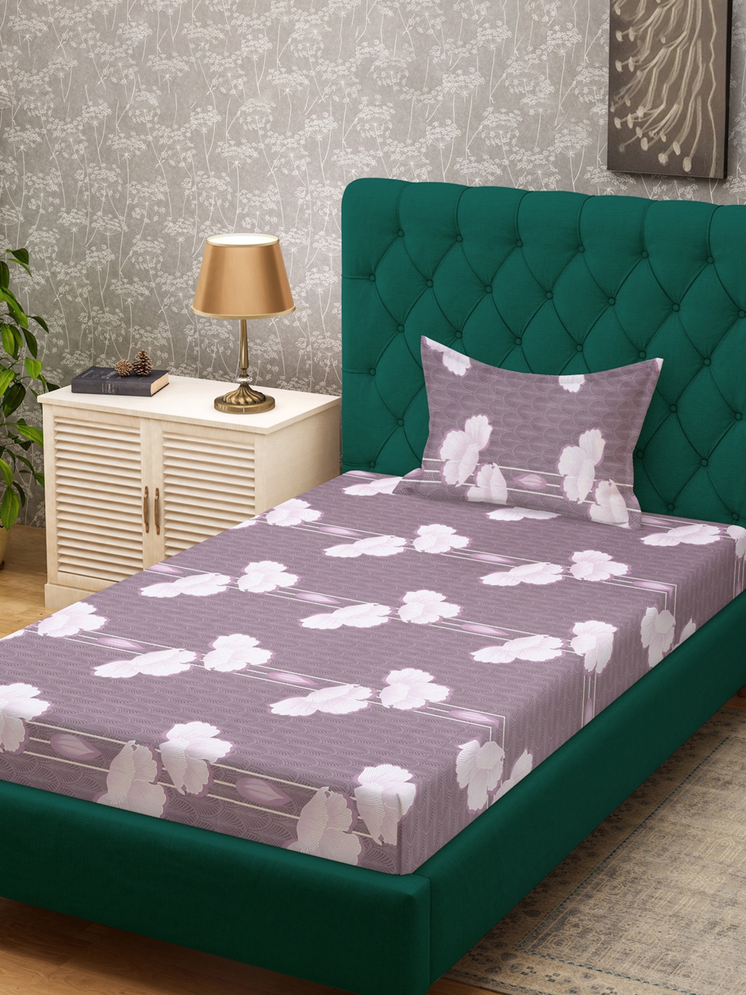 

KLOTTHE Purple & White Floral Printed Pure Cotton 400 TC Single Bedsheet With Pillow Cover