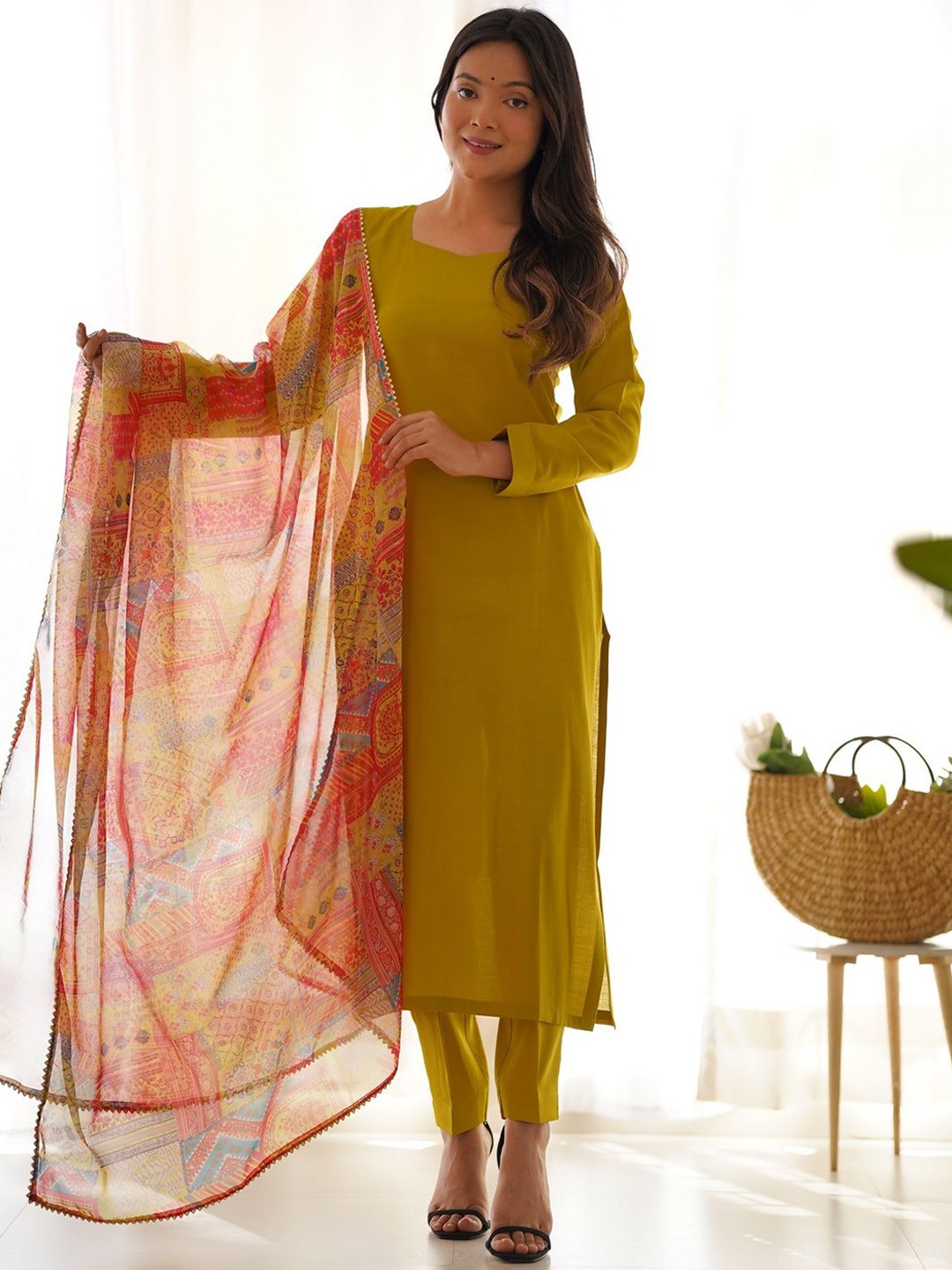 

Yara Creation Women Regular Kurta with Trousers & With Dupatta, Mustard