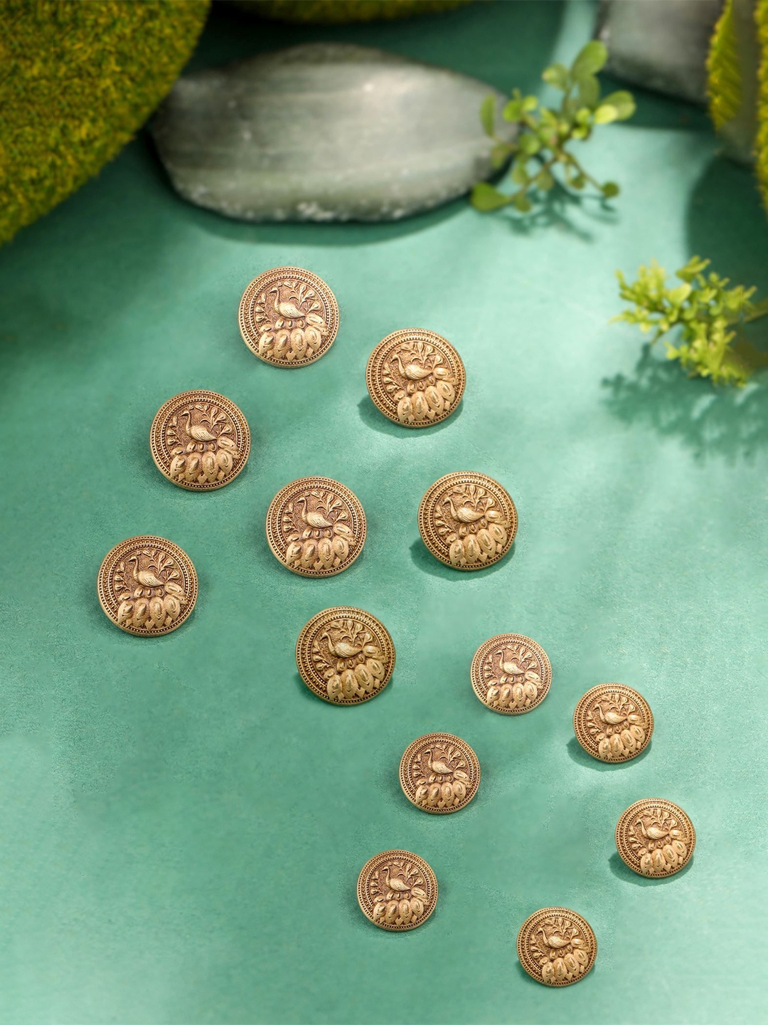 

COSA NOSTRAA Men Set of 13 Peacock in Paradise Button Brooches, Gold