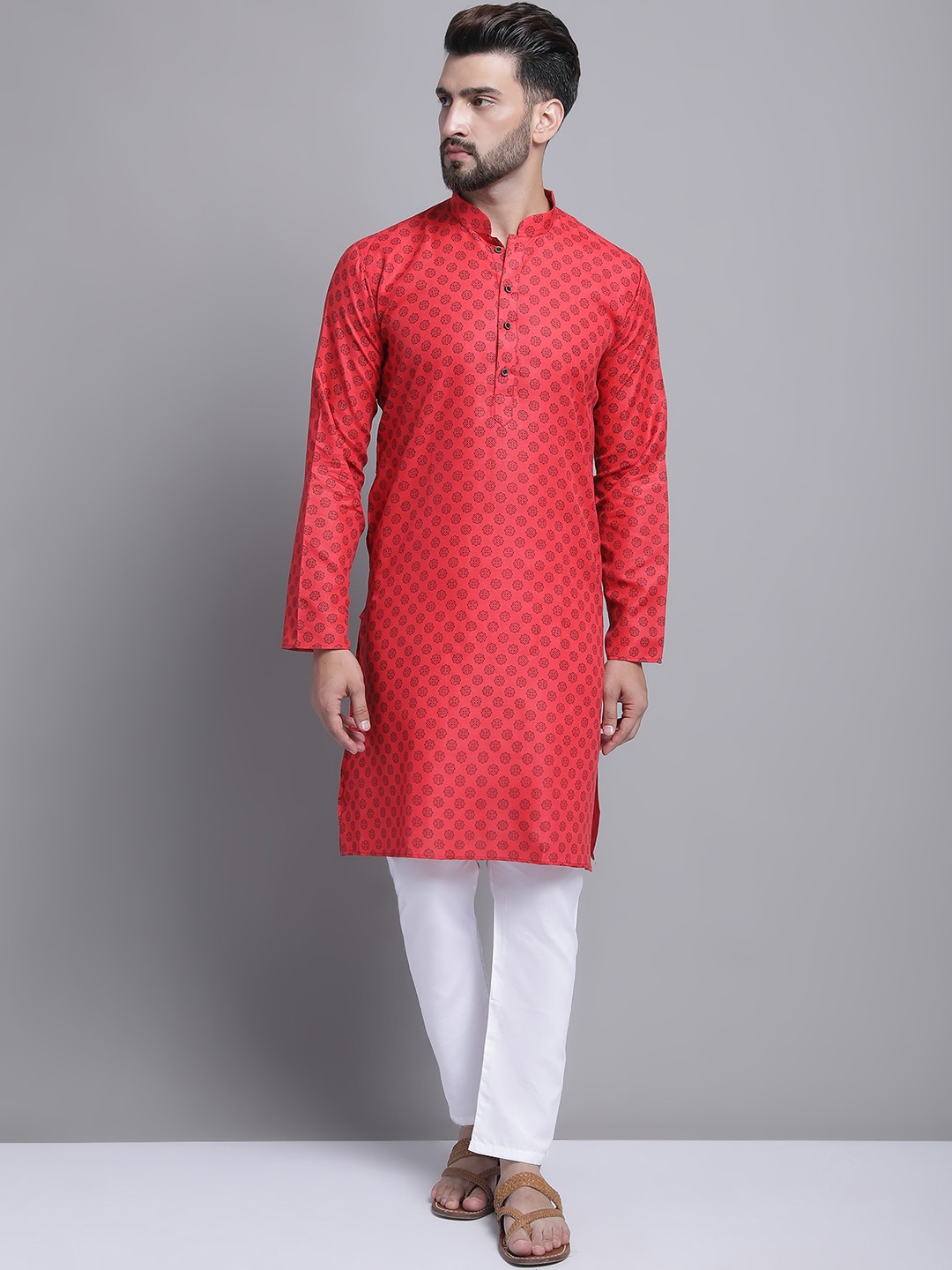 

Armaan Ethnic Men Floral Printed Regular Kurta with Pyjamas, Red