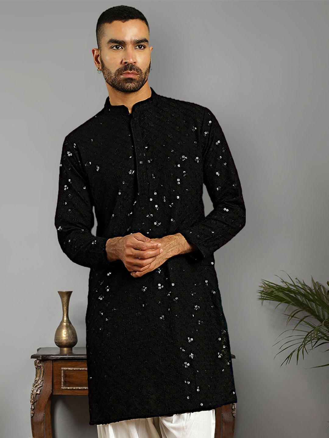 

Jompers Men Cotton Thread Work Sequenced Festive Kurta, Black