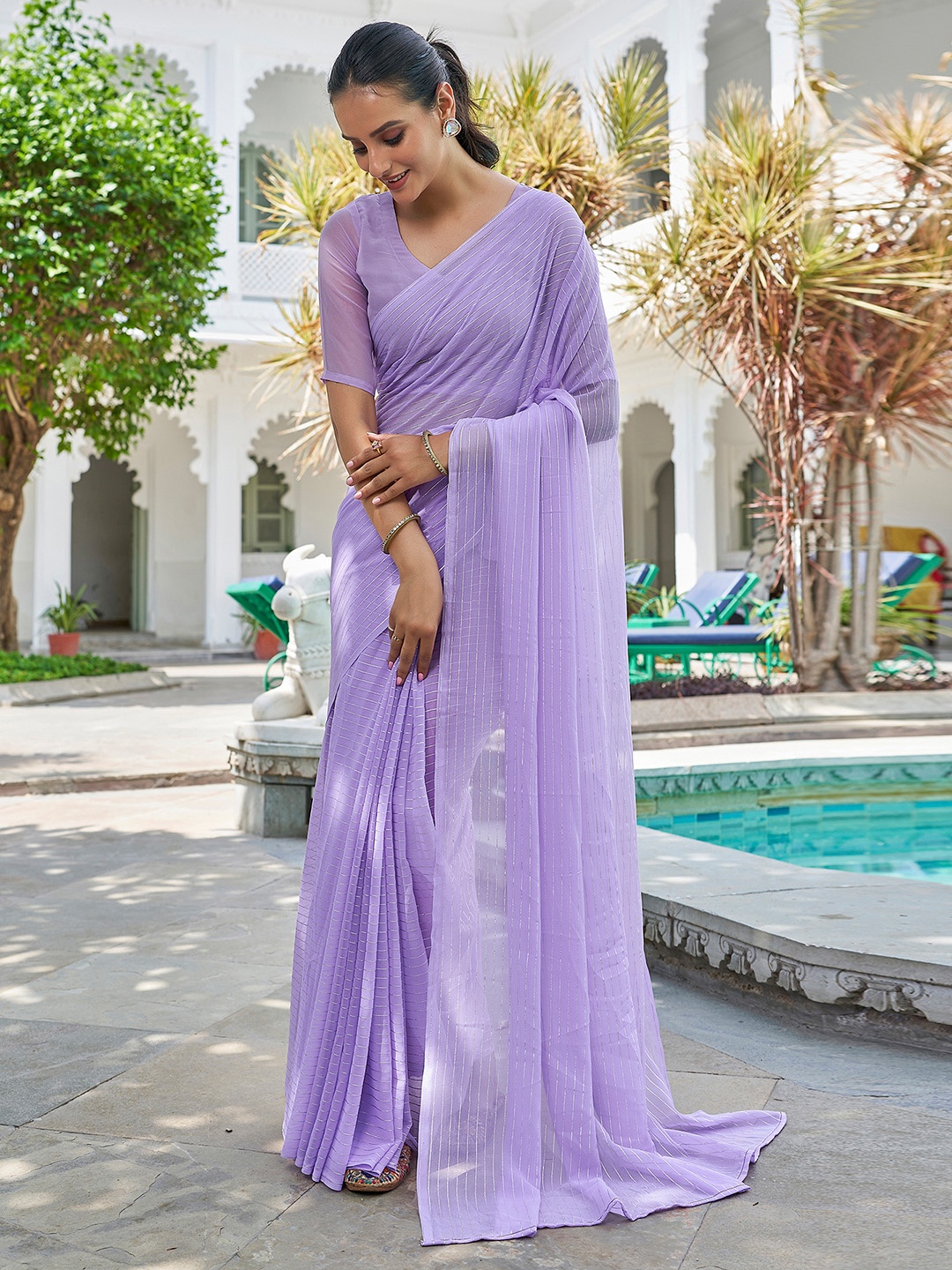 

KALINI Striped Pure Georgette Saree, Lavender