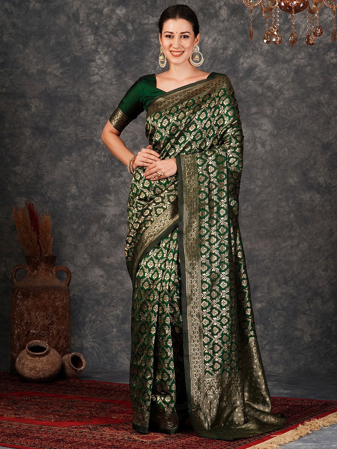 

KALINI Woven Design Zari Art Silk Banarasi Saree, Green