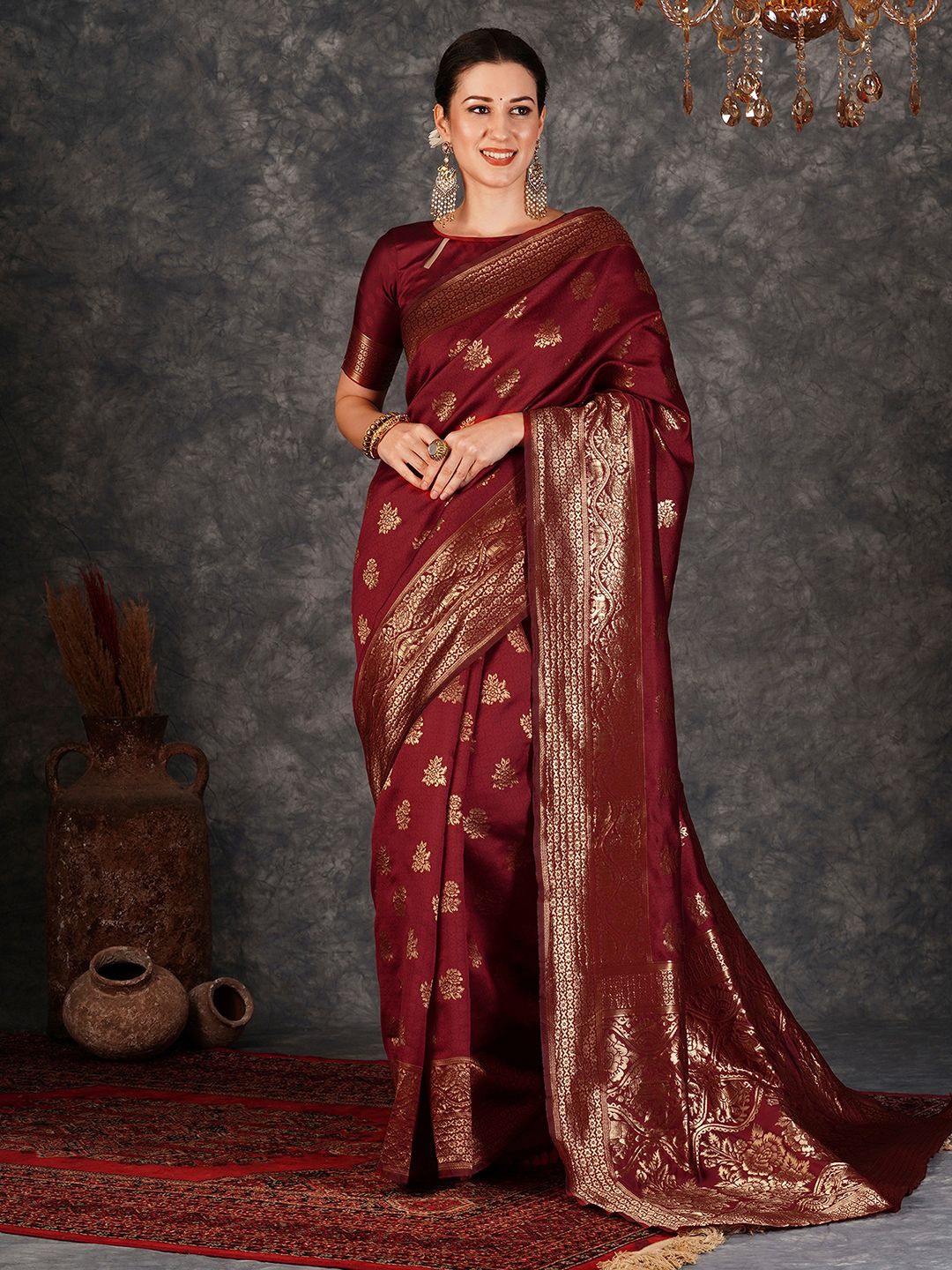 

KALINI Woven Design Zari Banarasi Saree, Red