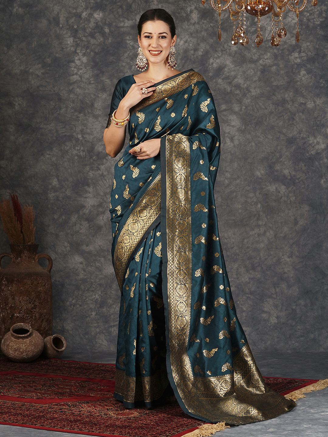 

KALINI Woven Design Zari Banarasi Saree, Teal