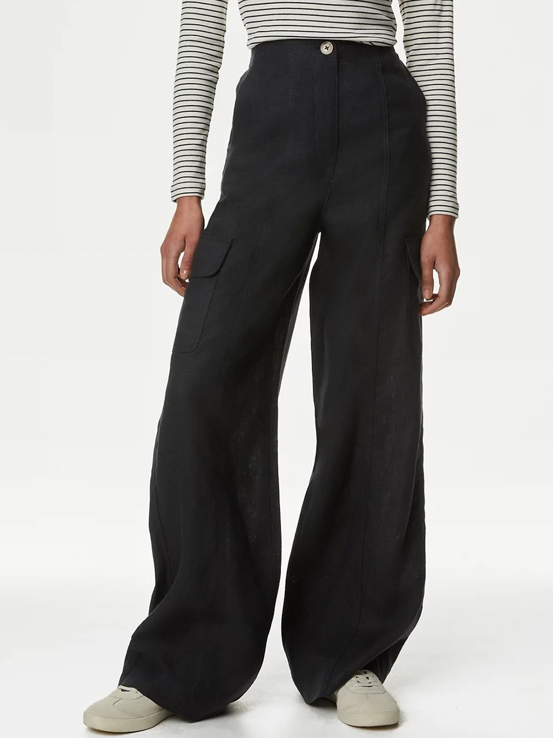 

Marks & Spencer Women High-Rise Trousers, Black