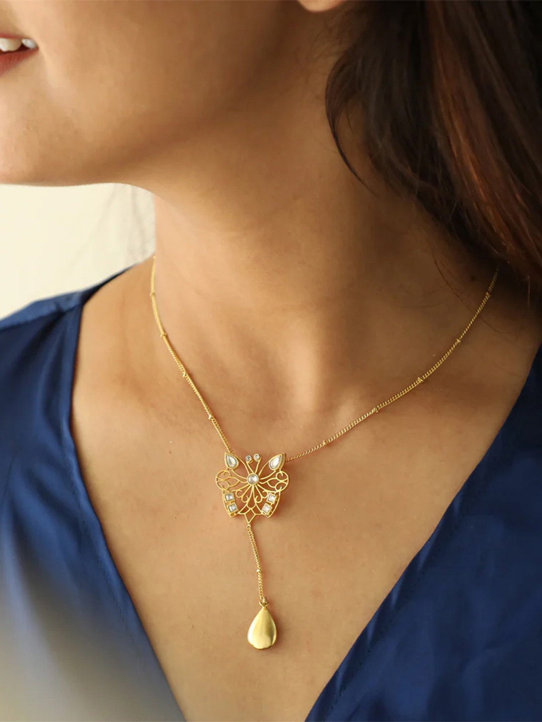 

Unniyarcha Artificial Stones Gold Plated 92.5 Silver Necklace