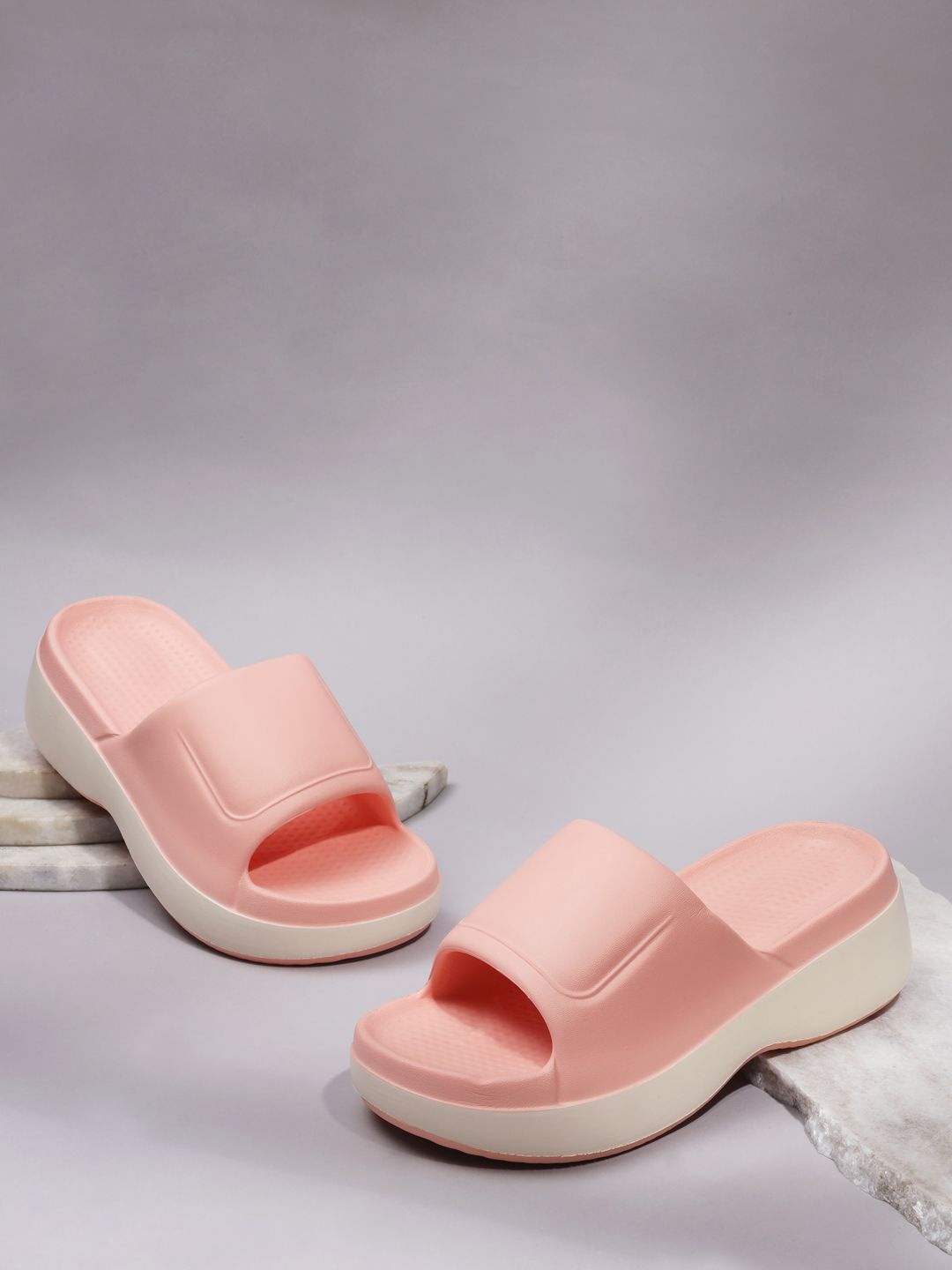 

Truffle Collection Women Open Toe Flats, Pink