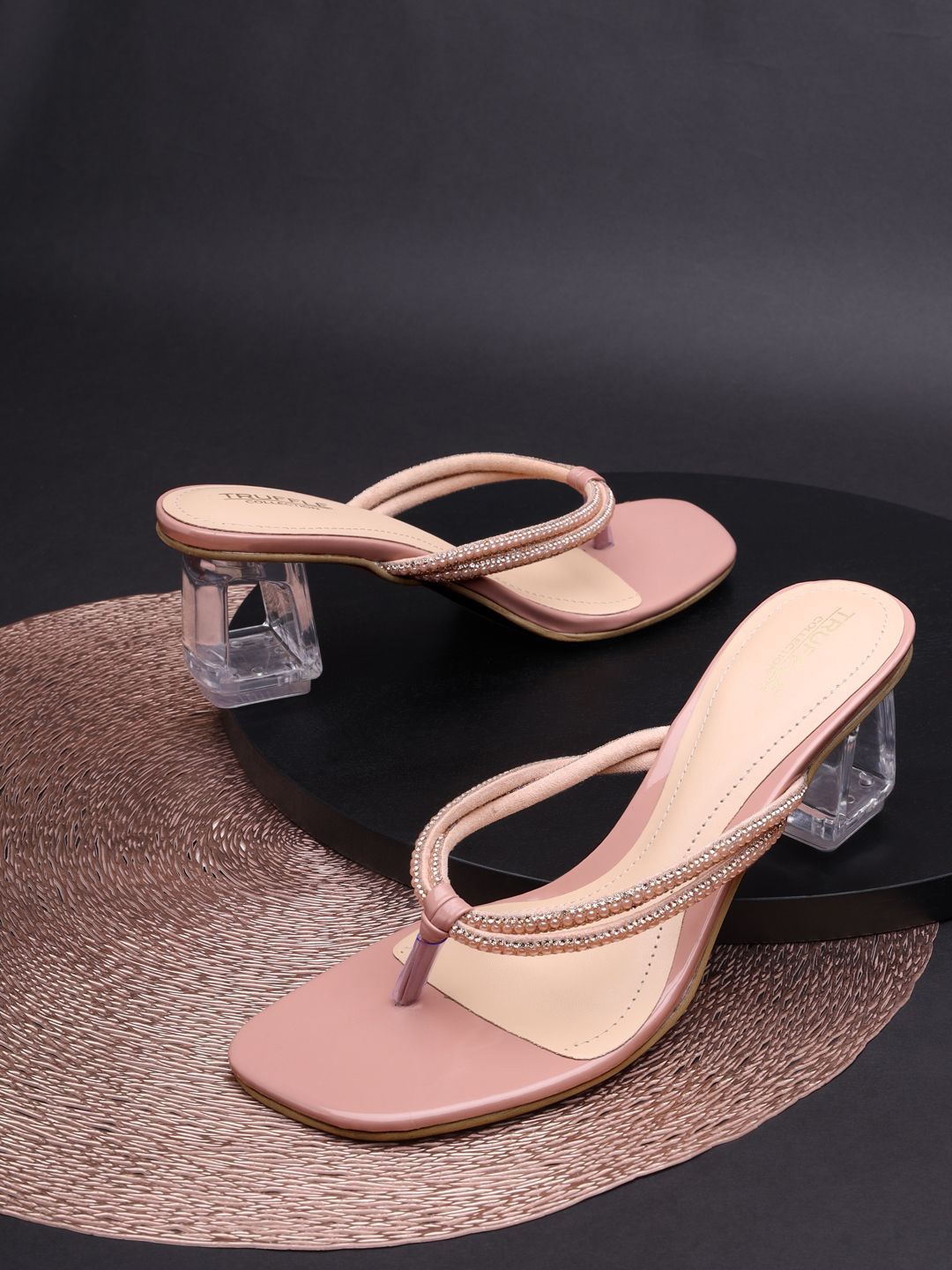 

Truffle Collection Flatform Pumps, Nude