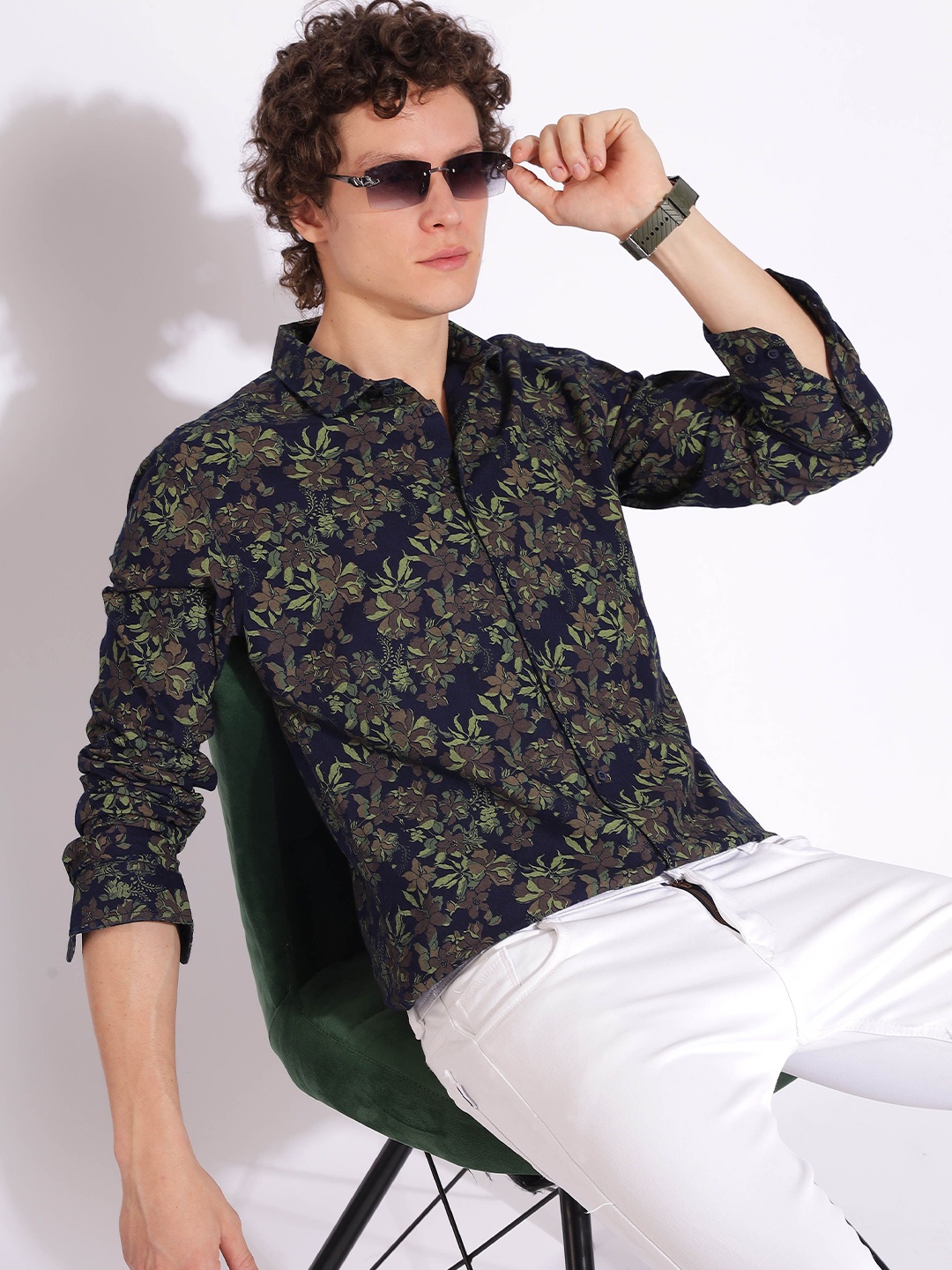 

HERE&NOW Men Slim Fit Opaque Printed Casual Shirt, Multi
