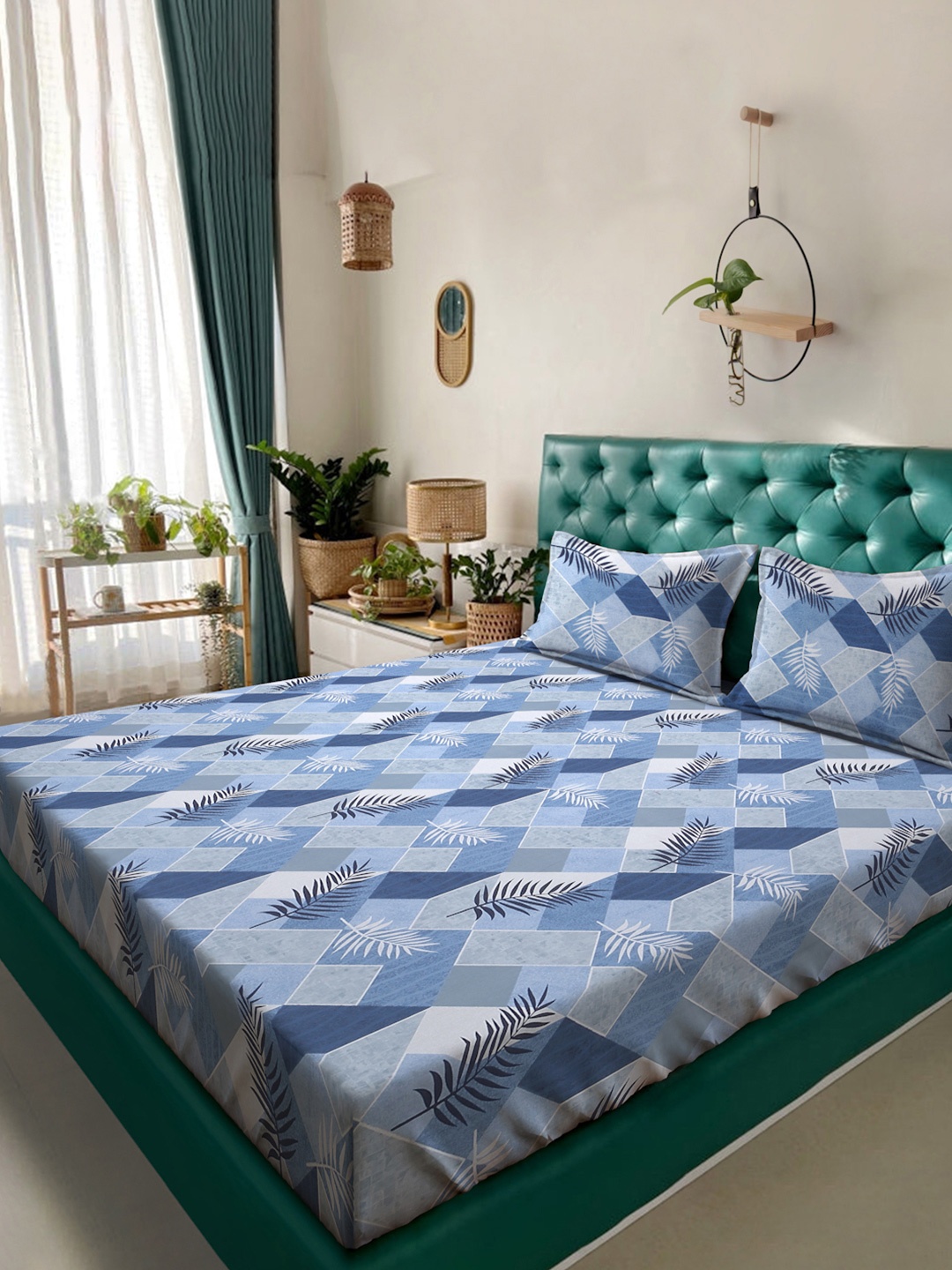 

KLOTTHE Blue Printed Pure Cotton 400 TC Fitted Double King Bedsheet With 2 Pillow Covers