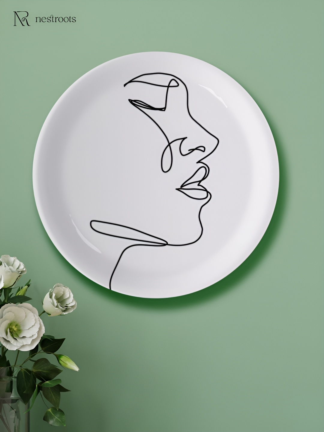 

nestroots Black & White Printed Round Shaped Ceramic Wall Decor Plate